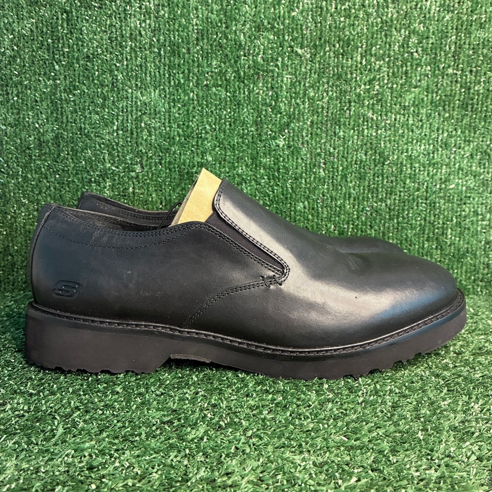 NEW Skechers Classic Fit Memory Foam Leather Slip On Dress Shoes Black Mens 12